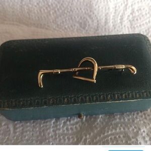 Antique fabrege brooch in yellow gold